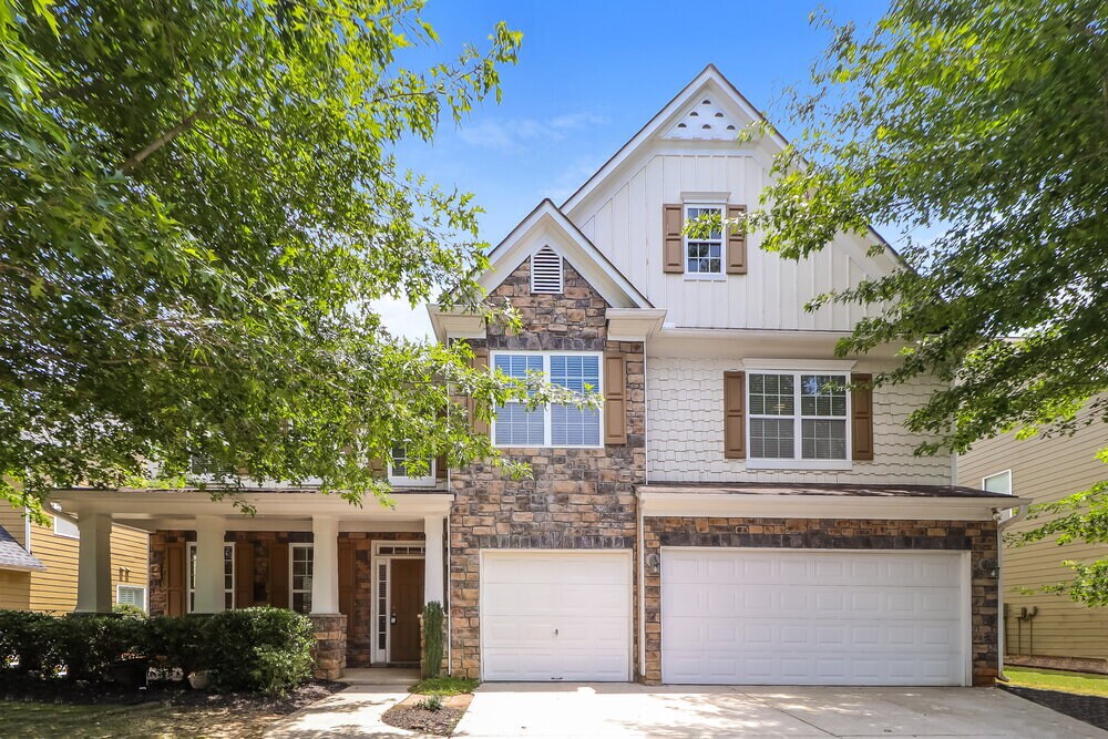 4335 Settlers Grove Rd in Cumming, GA - Building Photo