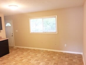 3555 Dubarry Rd in Indianapolis, IN - Building Photo - Building Photo