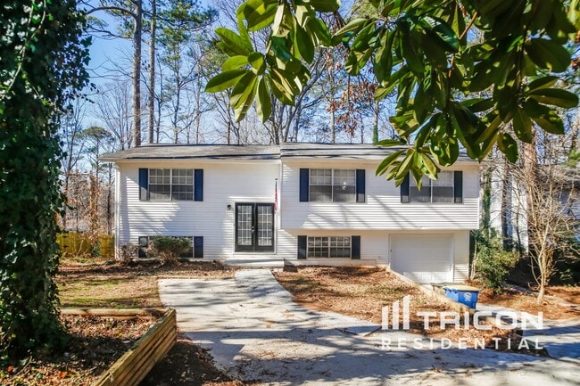 property at 5009 Melanie Dr