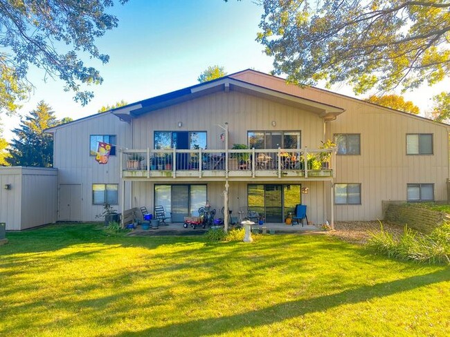 property at 2700 E Washington St
