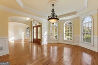 12540 Darvish Ln in Alpharetta, GA - Foto de edificio - Building Photo