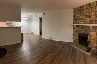 13302 E Jewell Ave, Unit 104 in Aurora, CO - Building Photo - Building Photo