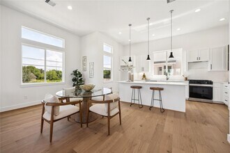 2810 Mills St in Houston, TX - Foto de edificio - Building Photo