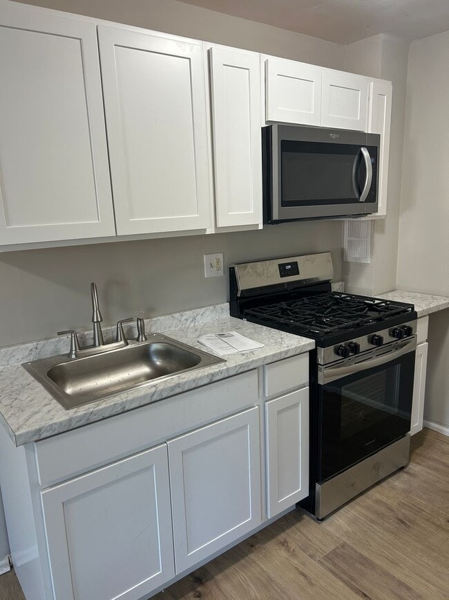 8601 Manchester Rd in Silver Spring, MD - Building Photo - Building Photo