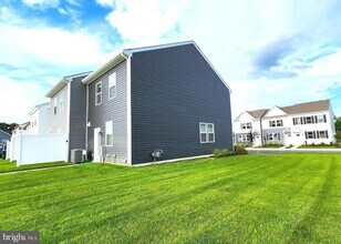 10949 Farmerfield St in Milford, DE - Building Photo - Building Photo