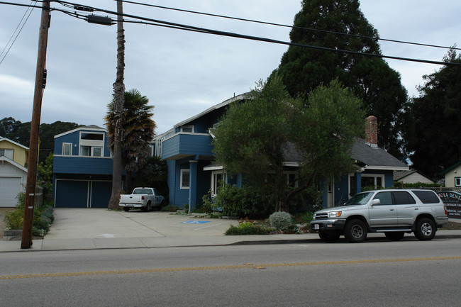 617 Capitola Ave in Capitola, CA - Building Photo - Building Photo