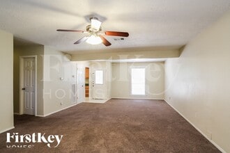 14135 Rosetta Dr, Unit 2137 in Cypress, TX - Building Photo - Building Photo