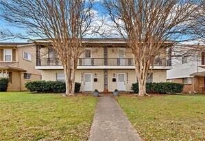 5426 Winton St in Dallas, TX - Building Photo