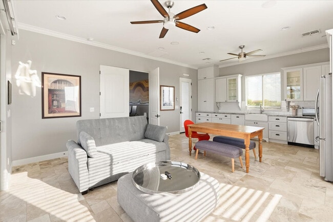 6708 E Calle de Las Estrellas Rd in Cave Creek, AZ - Building Photo - Building Photo