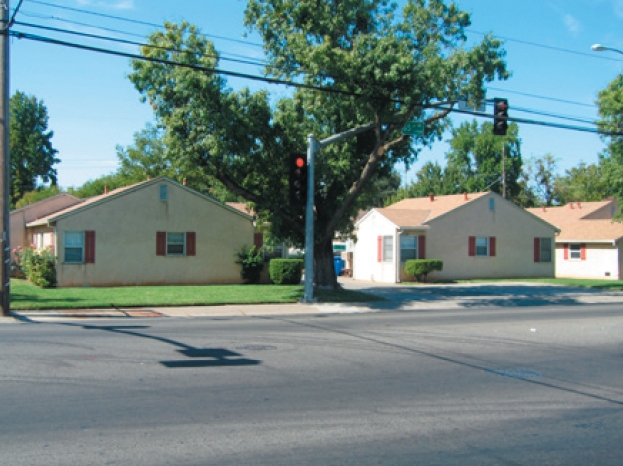 65th Duplexes in Sacramento, CA - Building Photo - Building Photo