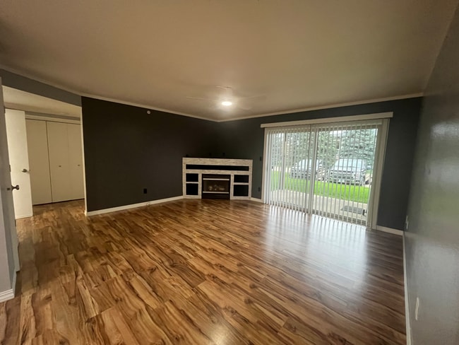 4701 Chadwick Rd, Unit #3