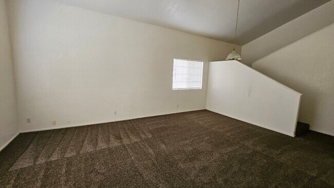 20300 Graham St in California City, CA - Building Photo - Building Photo