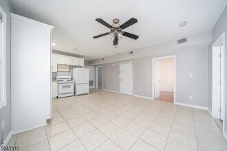 250 High St in Nutley, NJ - Building Photo - Building Photo