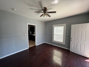 439 N Forest Ave in Indianapolis, IN - Building Photo - Building Photo