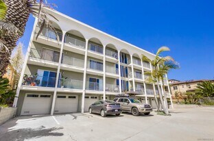 356 Playa Del Norte St in San Diego, CA - Building Photo