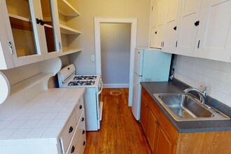 119 College Ave, Unit 22 in Somerville, MA - Building Photo - Building Photo