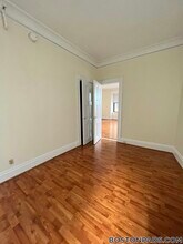 62 Boylston St, Unit 314 in Boston, MA - Foto de edificio - Building Photo