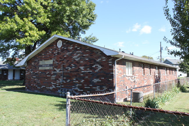 2324-2328 Washington St in Granite City, IL - Building Photo - Building Photo