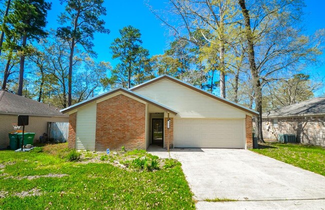 123 Cypress Ln in Conroe, TX - Building Photo - Building Photo