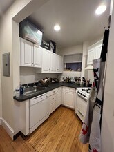 325 Harvard St, Unit 2 in Cambridge, MA - Building Photo - Building Photo