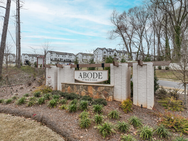 Abode at Reids Cove in Mooresville, NC - Building Photo - Building Photo