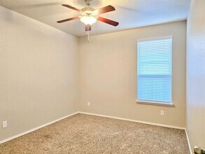 23619 Balzano Ct in Katy, TX - Foto de edificio - Building Photo