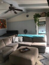 723 Santa Barbara Pl in San Diego, CA - Building Photo - Building Photo