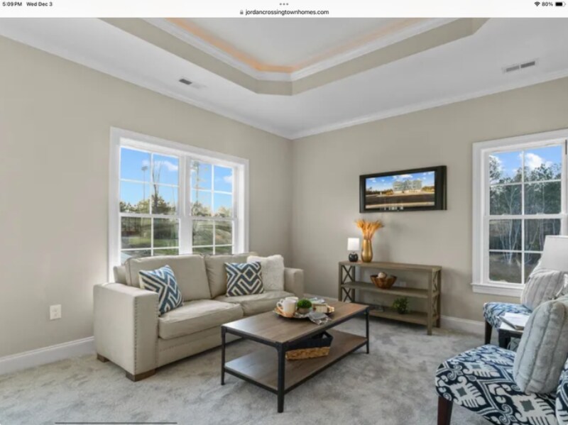 15305 Princess Lauren Ln in Midlothian, VA - Foto de edificio