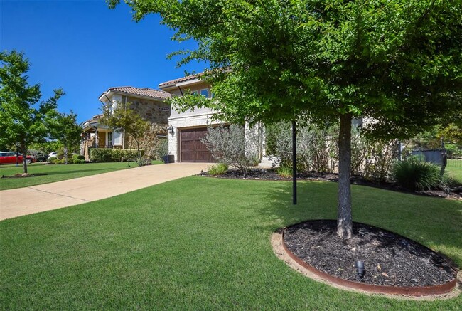 311 Maxwell Way in Lakeway, TX - Building Photo - Building Photo