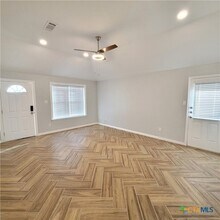 2916 Starlight Dr, Unit 105 in Copperas Cove, TX - Building Photo - Building Photo