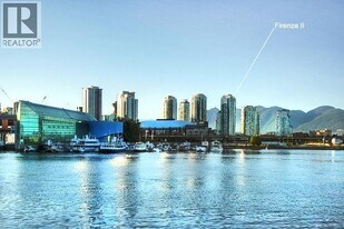 688 Abbott St in Vancouver, BC - Building Photo