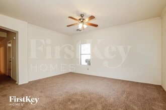 5157 W Laurel Ave in Glendale, AZ - Foto de edificio - Building Photo