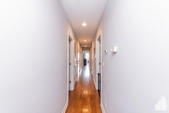 2112 W Rice St in Chicago, IL - Building Photo - Building Photo
