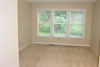 3921 Emerson St in Marietta, GA - Building Photo - Building Photo