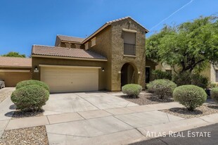 7121 N 73rd Dr in Glendale, AZ - Foto de edificio - Building Photo