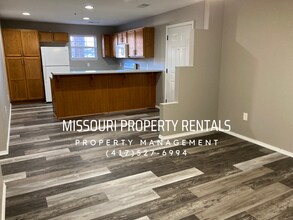 109 Garden Cir in Branson, MO - Building Photo - Building Photo