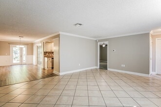 11351 Collingswood St in Spring Hill, FL - Building Photo - Building Photo