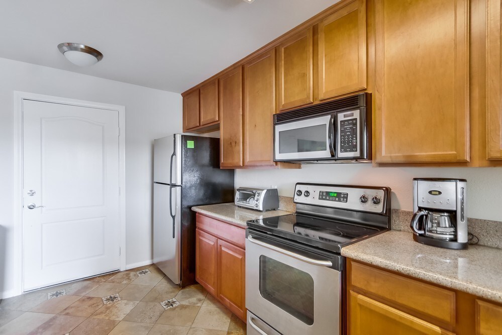 840 Turquoise St-Unit -Unit 104 in San Diego, CA - Building Photo
