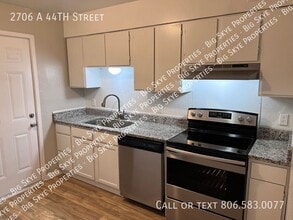 2706 44th St in Lubbock, TX - Building Photo - Building Photo