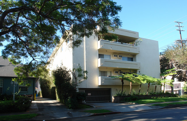 10966 Ohio Ave in Los Angeles, CA - Building Photo - Building Photo