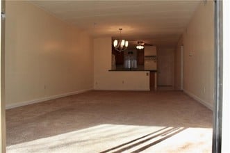143 Hoffman Ave in Cranston, RI - Building Photo - Building Photo
