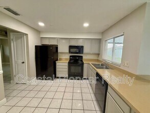11612 Painted Hills Ln in Tampa, FL - Building Photo - Building Photo