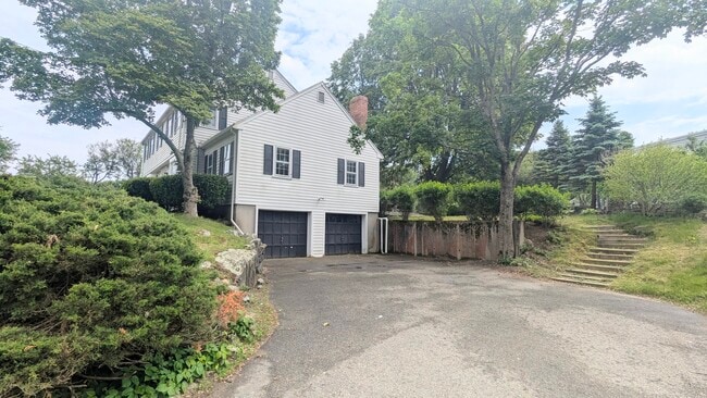 23 Allen St in Lexington, MA - Building Photo - Building Photo