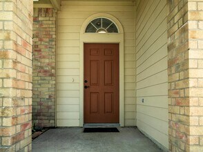 2414 Alcove Foster Ct in Fresno, TX - Building Photo - Building Photo