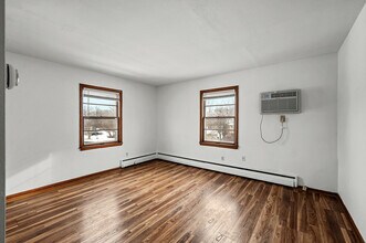 Q2 in St. Louis Park, MN - Building Photo - Building Photo