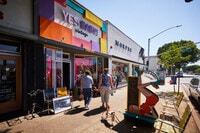 Apartments in Burbank, CA