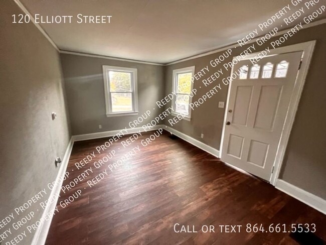 120 Elliott St in Spartanburg, SC - Building Photo - Building Photo