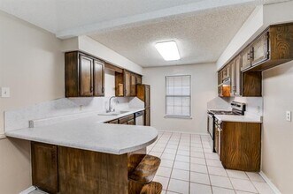 821 Hillside Dr in Cedar Hill, TX - Building Photo - Building Photo