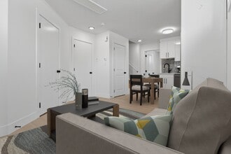 9842-BS155 155 St NW in Edmonton, AB - Building Photo - Building Photo