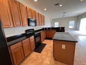 2839 Suncoast Lakes Blvd in Punta Gorda, FL - Building Photo - Building Photo